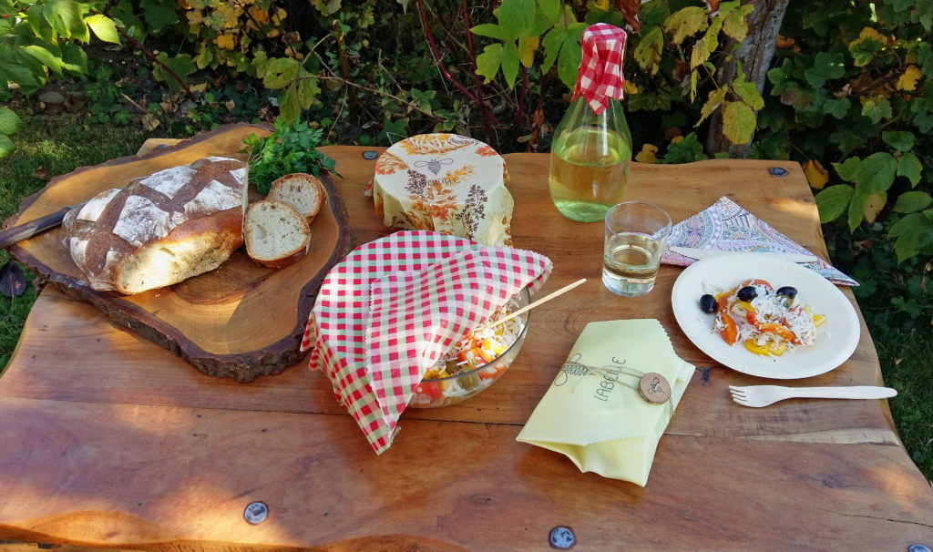 picnic avec des produits de labeille